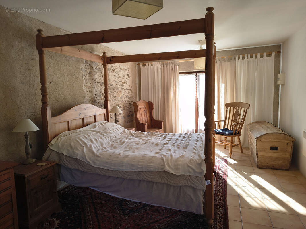 Maison à MOUHET