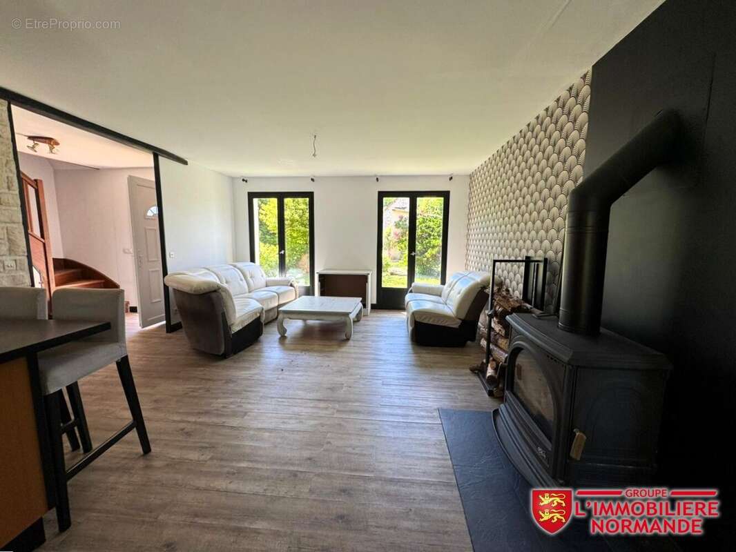 Maison à PACY-SUR-EURE