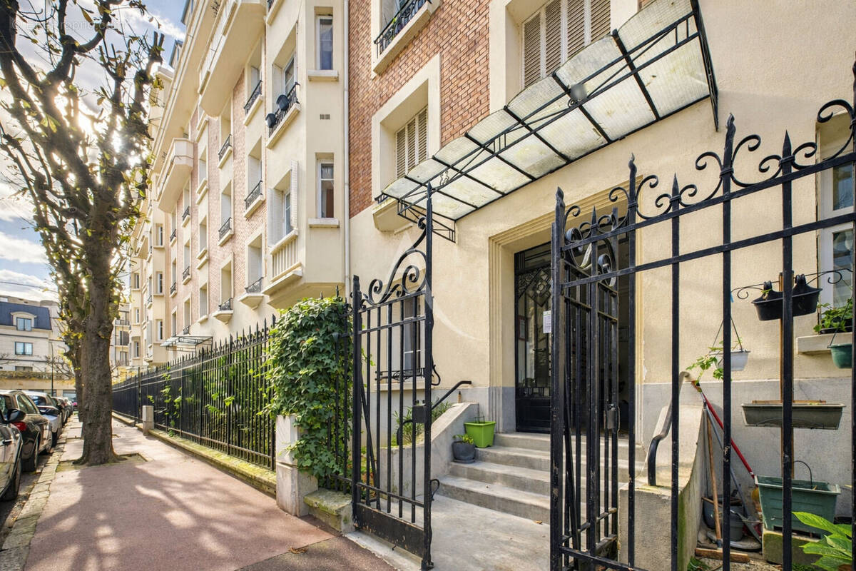 Appartement à SAINT-MAUR-DES-FOSSES