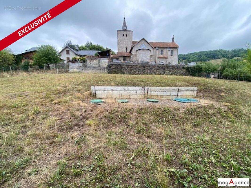 Maison 80 m² + combles aménageables sur terrain 740 m² - photo 9