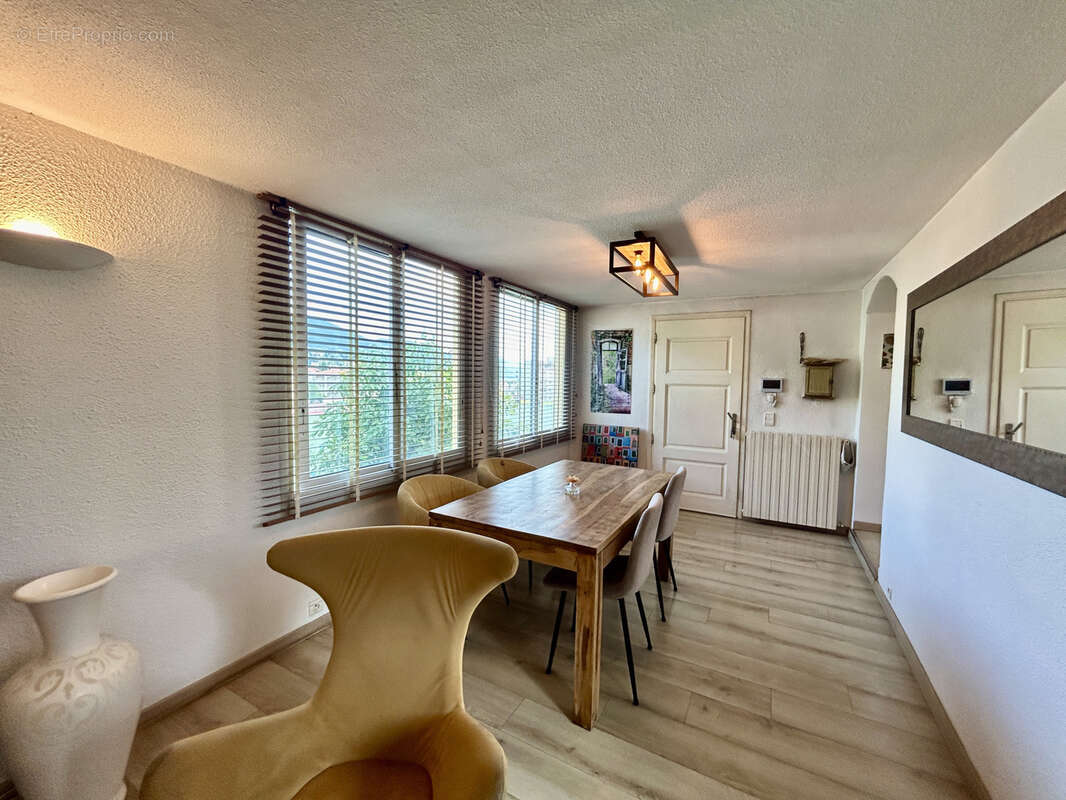 Maison à ROQUEBRUNE-CAP-MARTIN