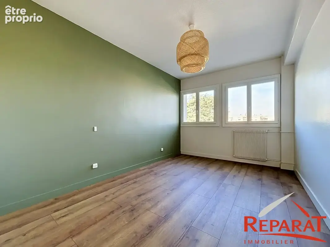 Appartement 4 pièces 94 m² à vendre à Brive-La-Gaillarde (19100) - photo 4