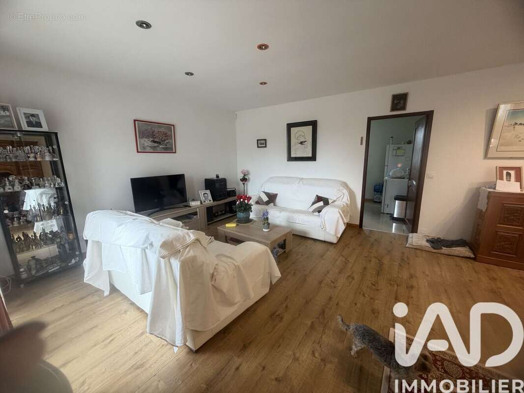 Photo 5 - Maison à SAINT-VICTOR-DE-MORESTEL