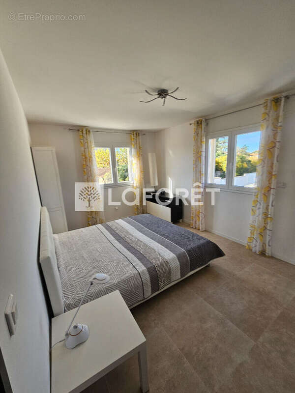 Maison à SAINT-JEAN-LASSEILLE