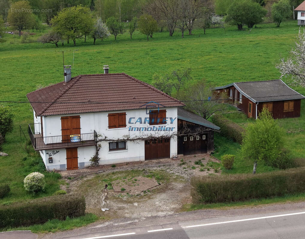 Maison à TERNUAY-MELAY-ET-SAINT-HILAIRE