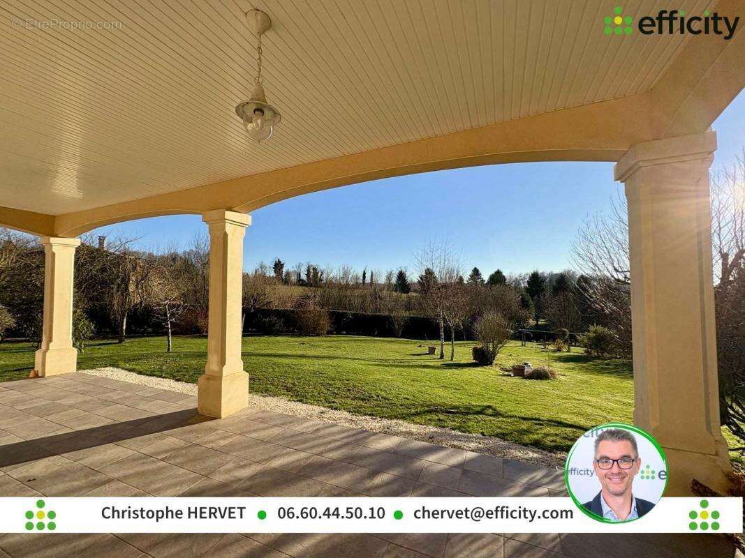 Maison à LA ROCHEFOUCAULD