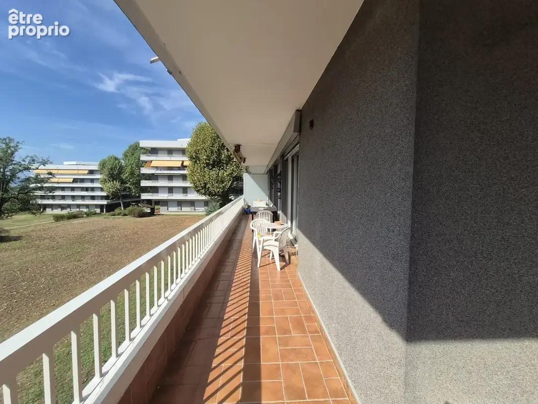 Appartement 5 pièces 124 m² à vendre à Meylan (38240) - photo 2