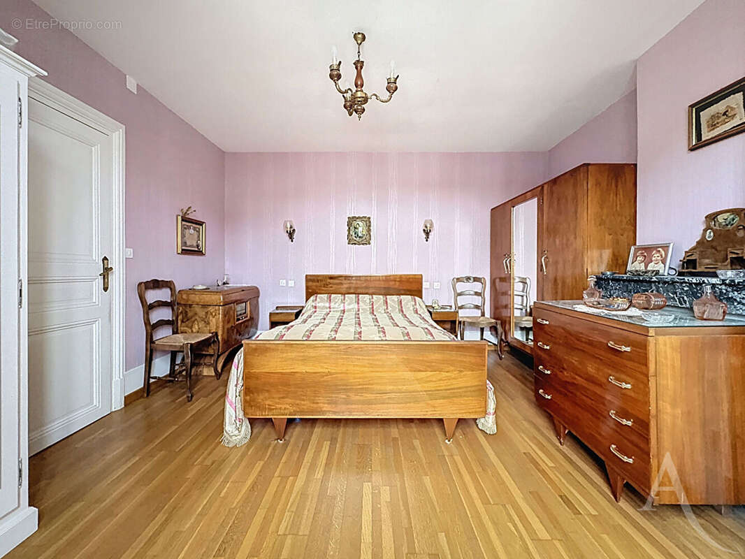 Appartement à MANTES-LA-JOLIE