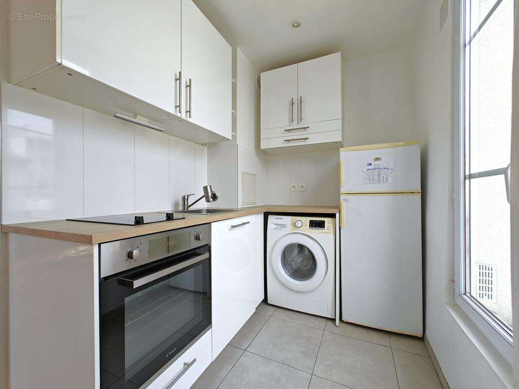 Appartement à PARIS-18E