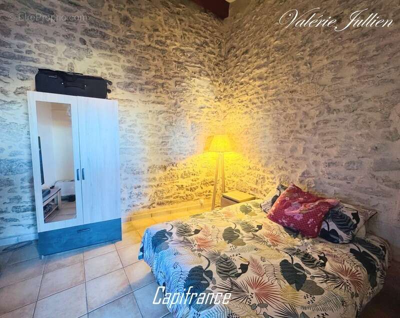Maison à ALIGNAN-DU-VENT