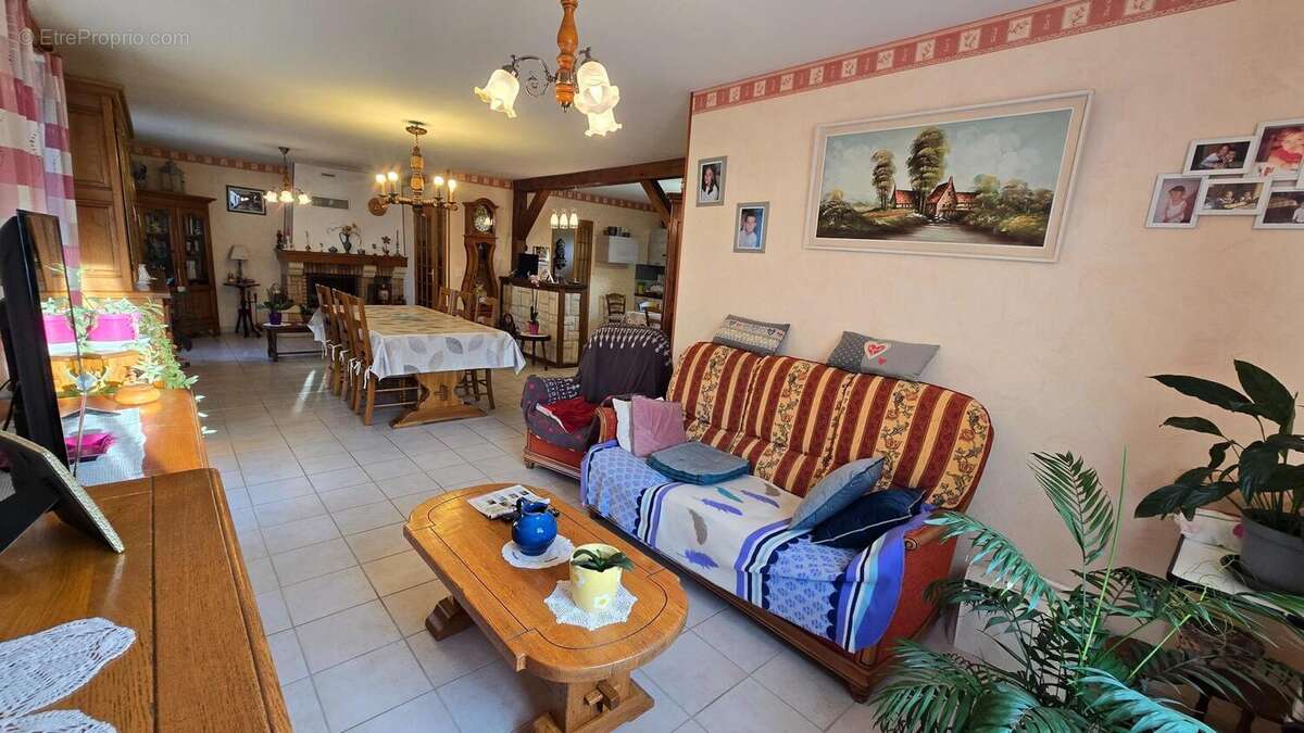 Photo 6 - Maison à BOURG-ARCHAMBAULT