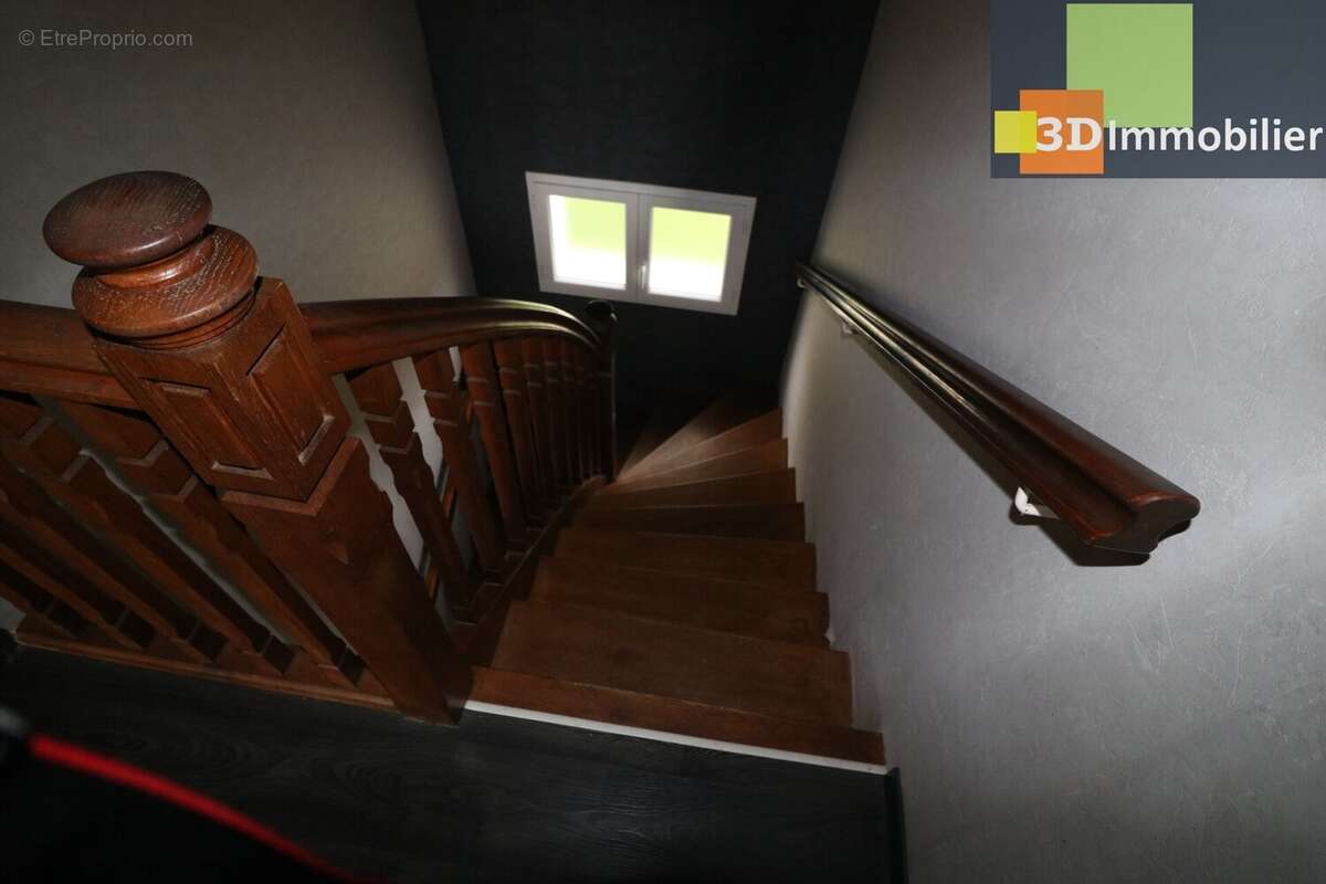 Maison 100 m² à Chaussin  - photo 8
