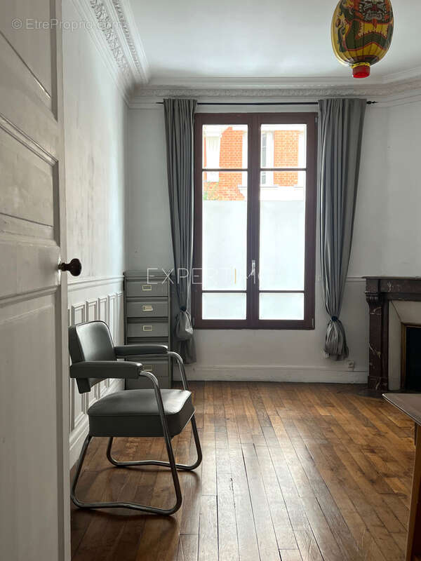 Appartement à ASNIERES-SUR-SEINE