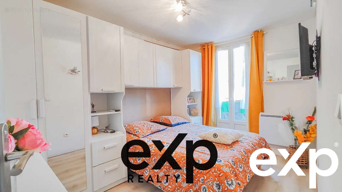 Appartement à VINS-SUR-CARAMY