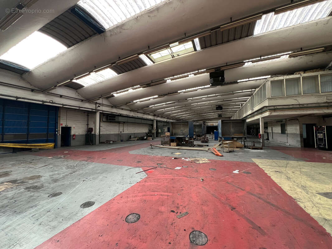 Commerce à FRESSENNEVILLE