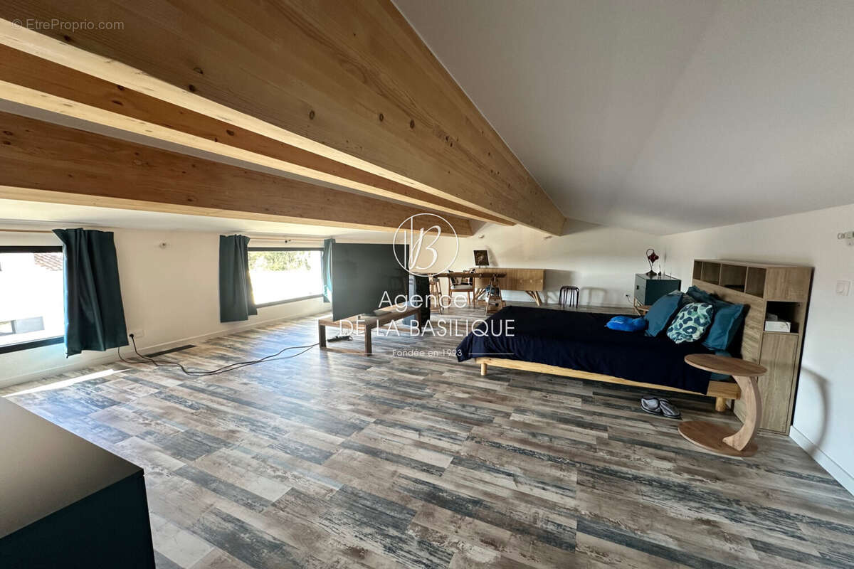 Maison à SAINT-MAXIMIN-LA-SAINTE-BAUME