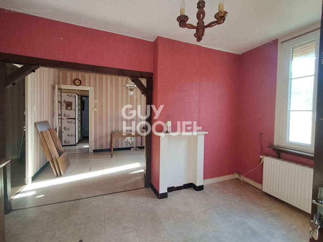 Maison à DOMPIERRE-BECQUINCOURT