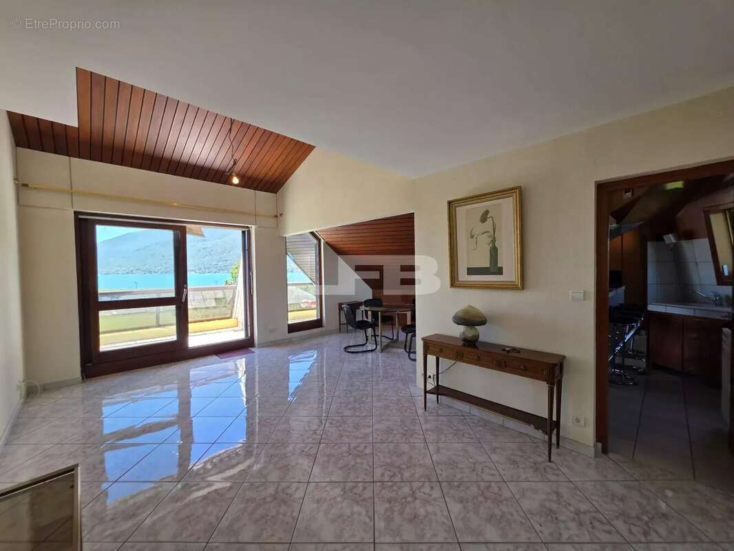 Appartement à AIX-LES-BAINS