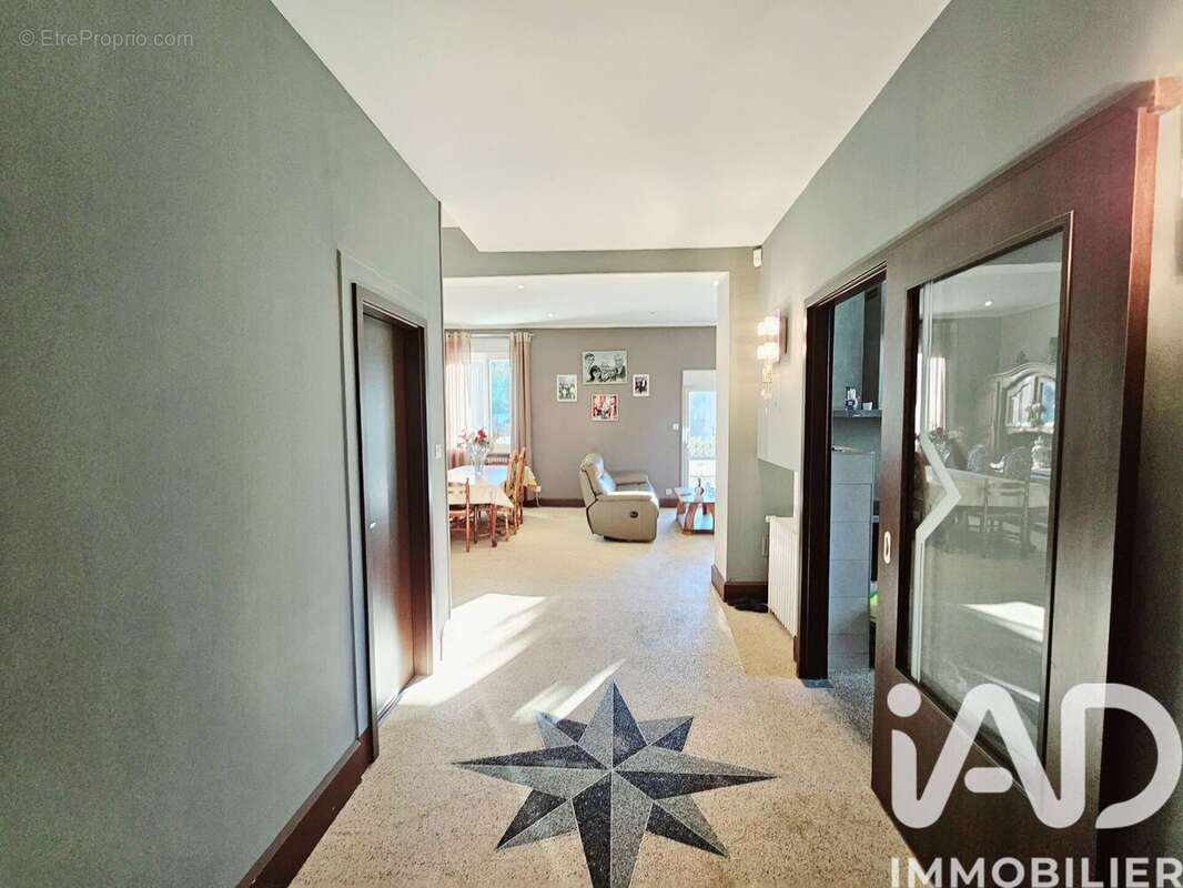 Photo 4 - Maison à CONFLANS-EN-JARNISY