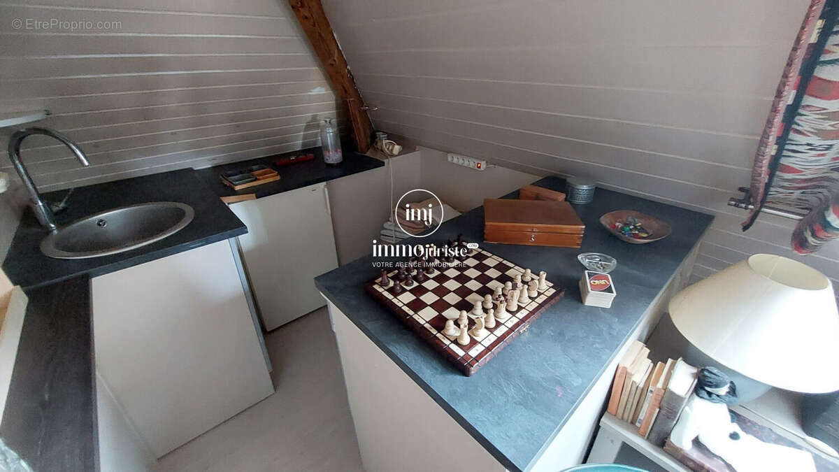 Maison à CHATEAUPONSAC