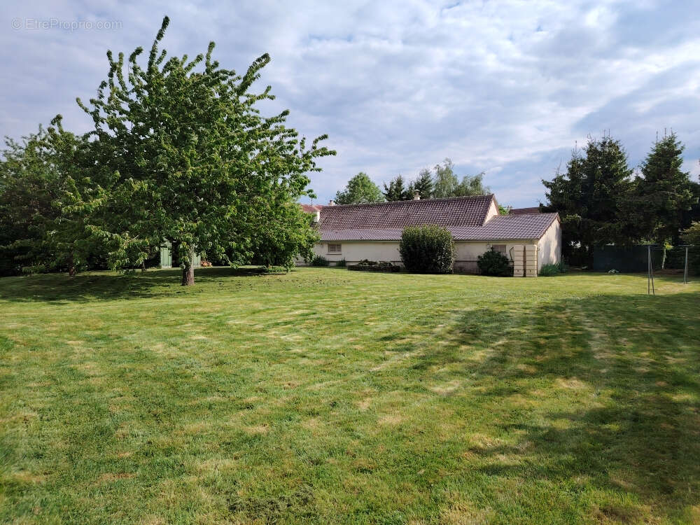 Maison à ILLIERS-COMBRAY