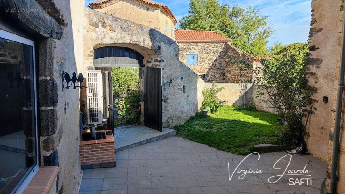 Photo 7 - Maison à MAREUGHEOL