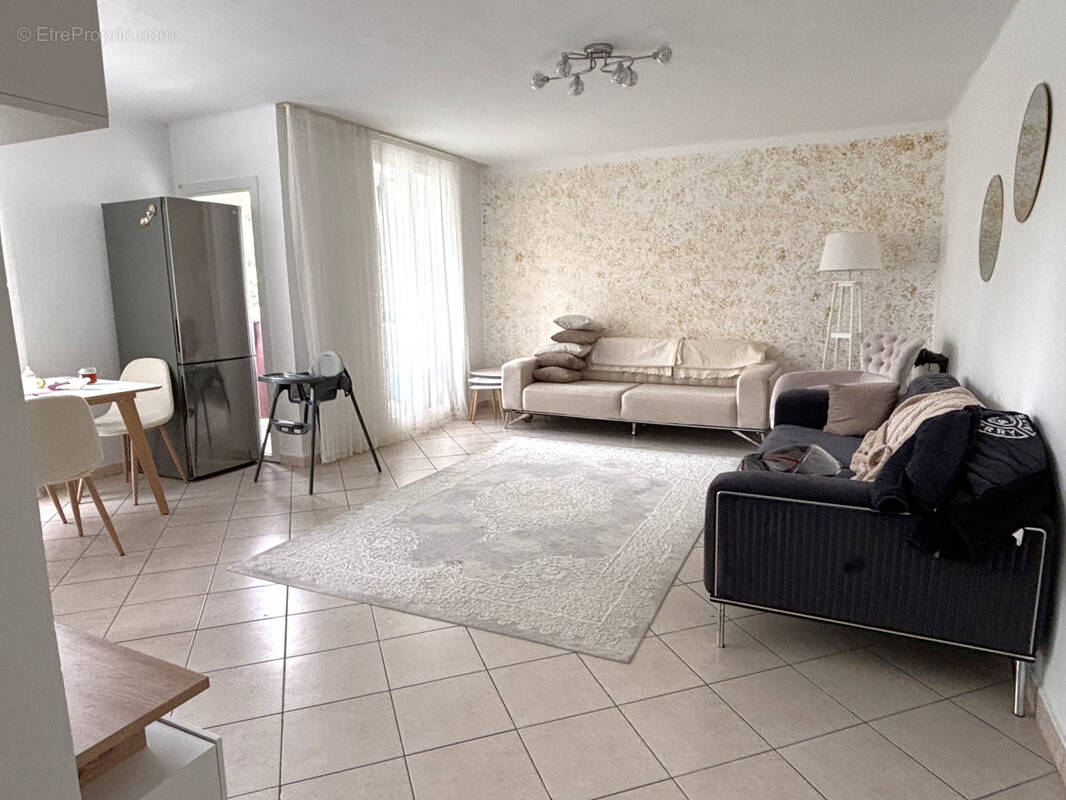 Appartement à MARSEILLE-12E