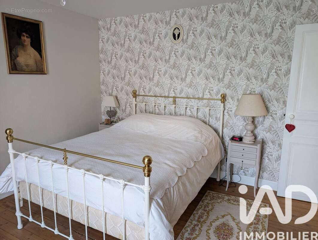 Maison 176 m² à Montils  - photo 9