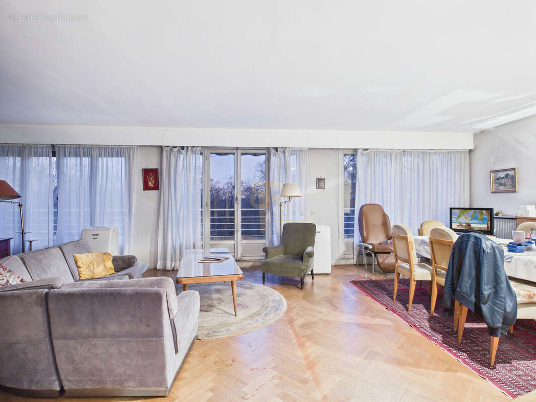 Appartement à FONTENAY-SOUS-BOIS