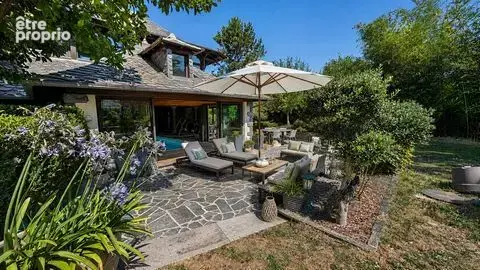 Maison 429 m² à Annecy  - photo 2