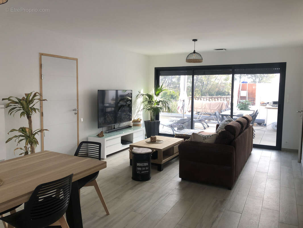 Maison à SAINT-CHRISTOL-LES-ALES