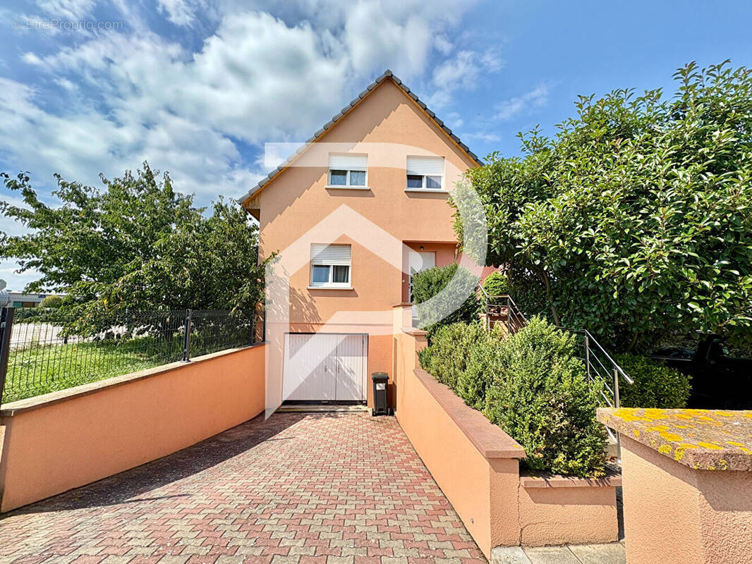 Maison à NIEDERENTZEN