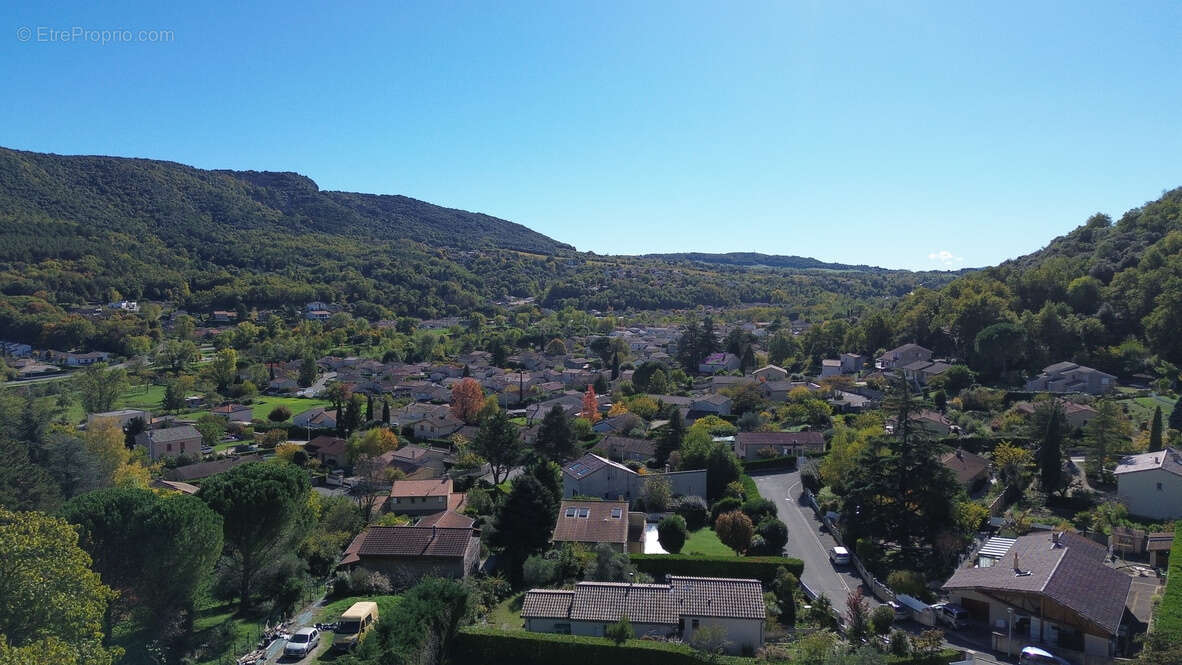 Maison à SAINT-PERAY