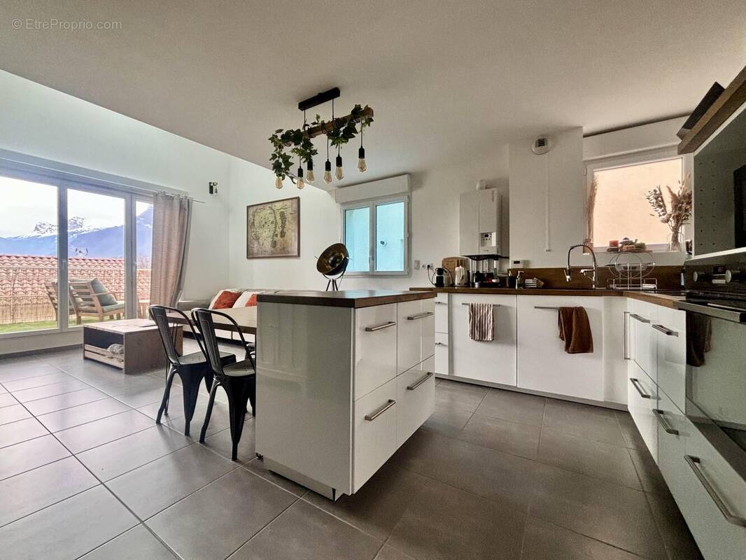 n°1 - Appartement à CLAIX