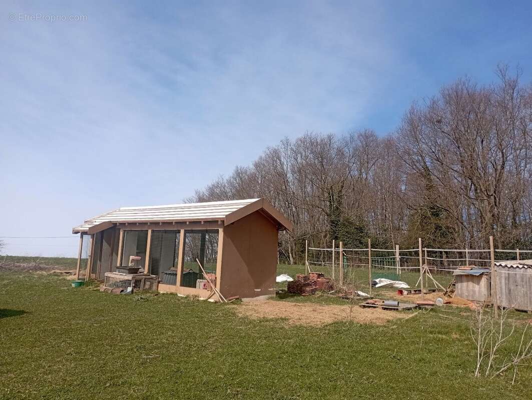 Maison à SAINT-PIERRE-LA-NOAILLE