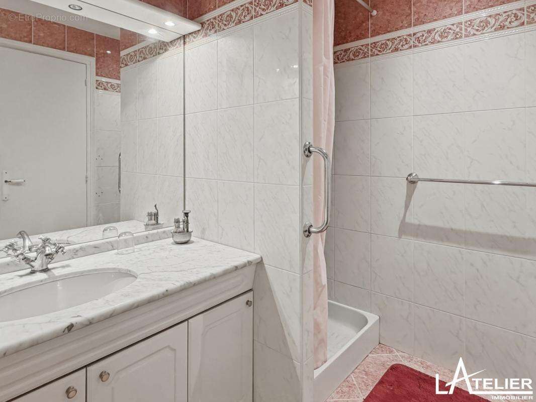 Appartement à MAREIL-MARLY