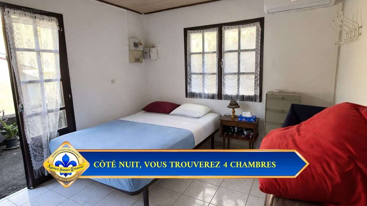 Maison à SAINTE-SUZANNE