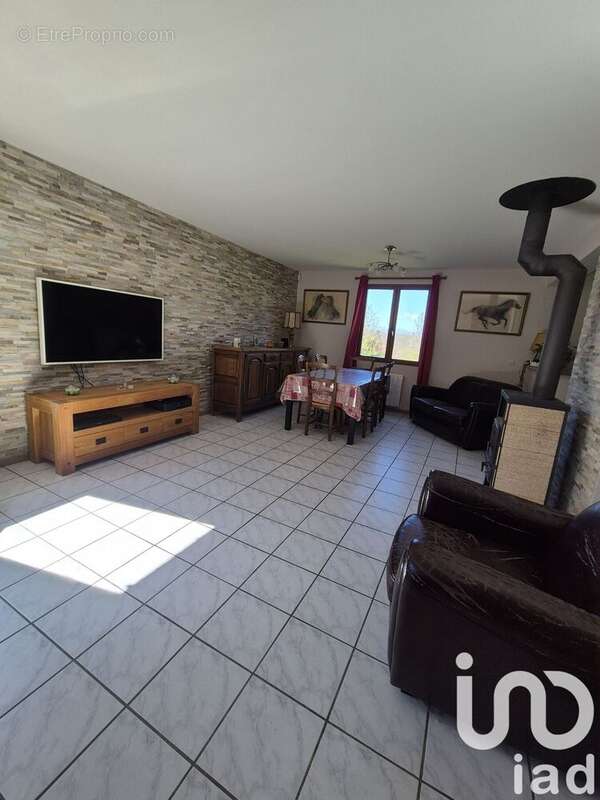 Photo 7 - Maison à CRANVES-SALES