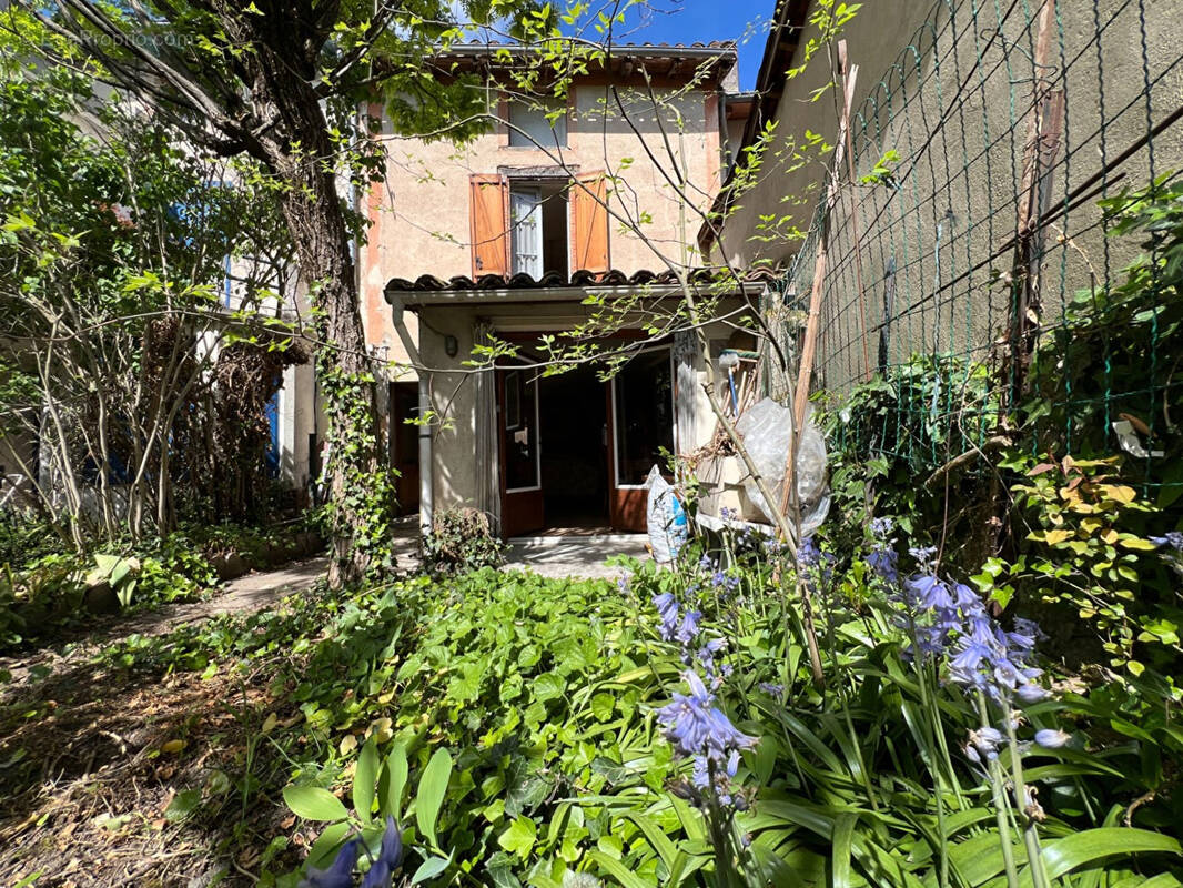 Maison à CAUSSADE