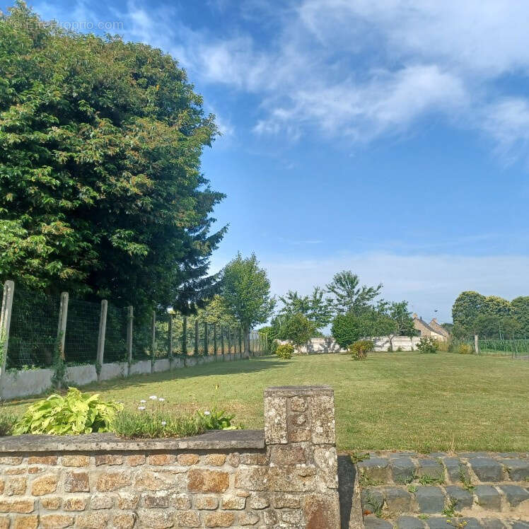 Maison à LARCHAMP