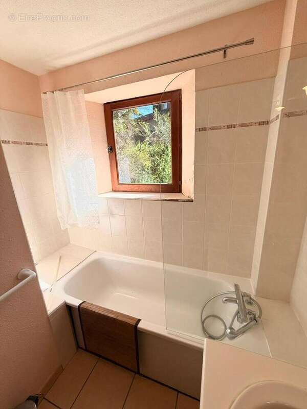   - Appartement à PRADES