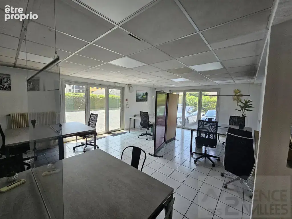 Local  208.66 m² Sallanches - photo 5