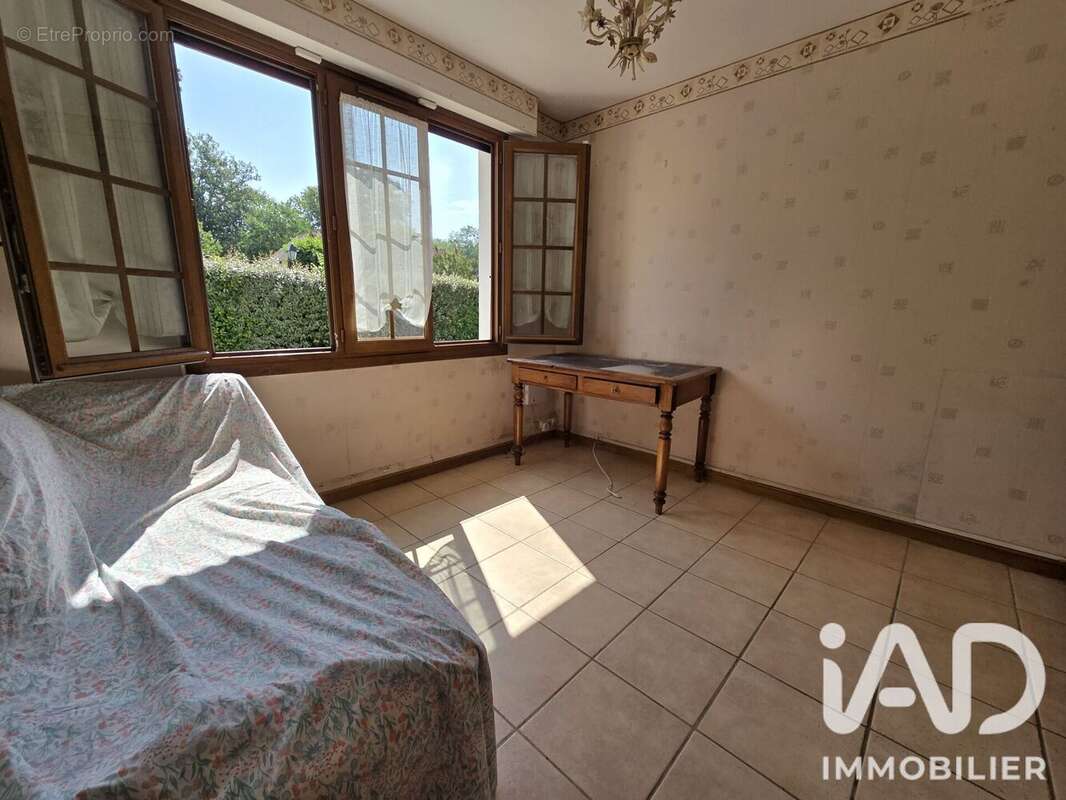 Maison 108 m² à Seine-Port  - photo 7