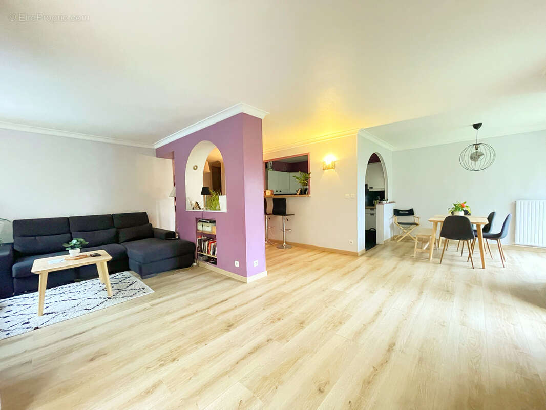 Appartement à OULLINS