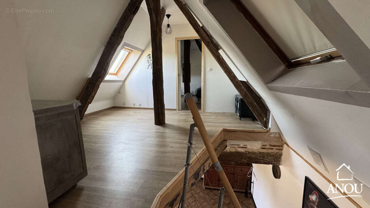 Maison à CHATILLON-EN-DUNOIS