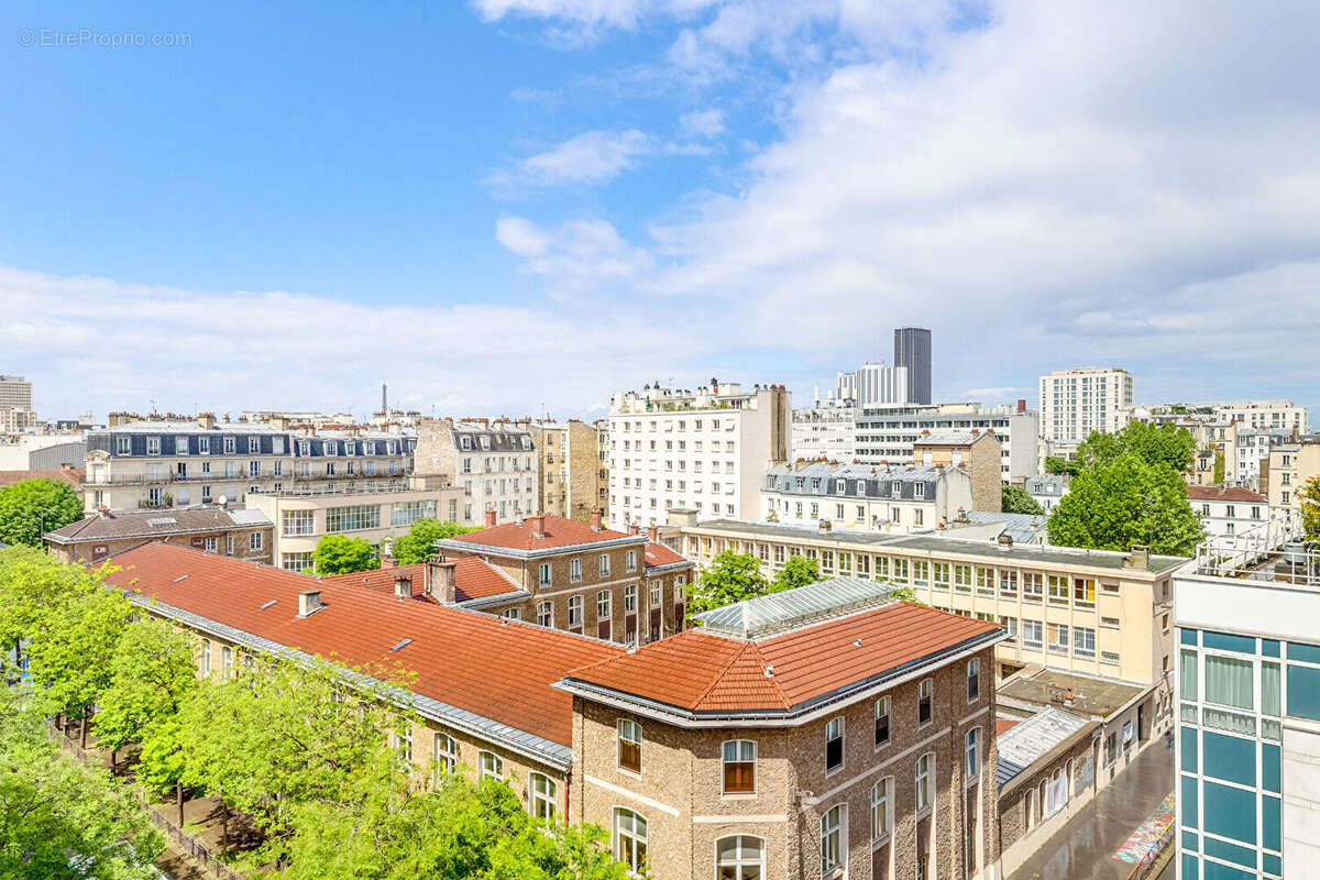 Appartement à PARIS-14E