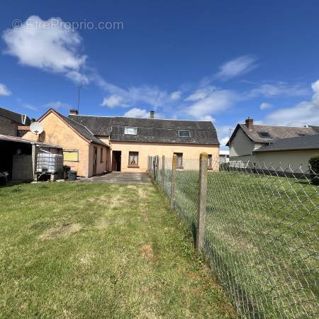 1 n°1 - Maison à FRIVILLE-ESCARBOTIN