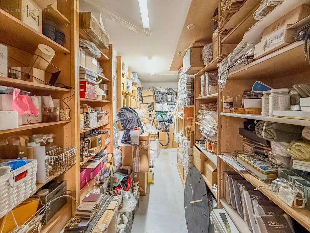 Commerce à DRAGUIGNAN