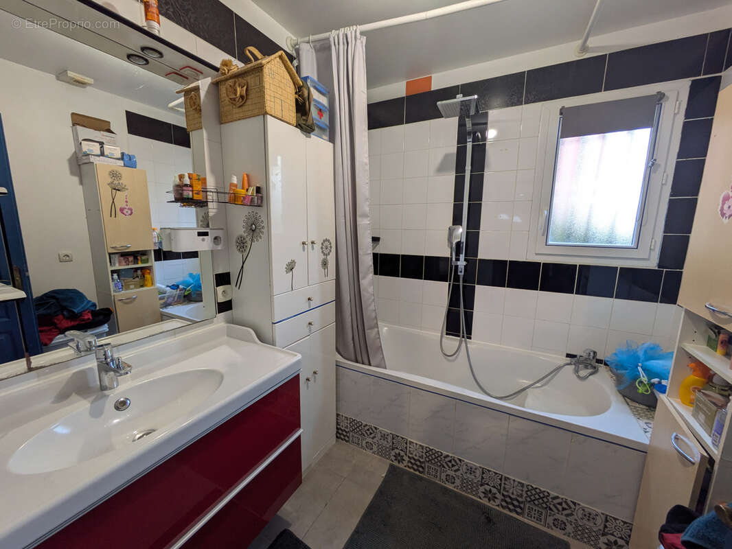 Maison à PONT-SAINT-ESPRIT