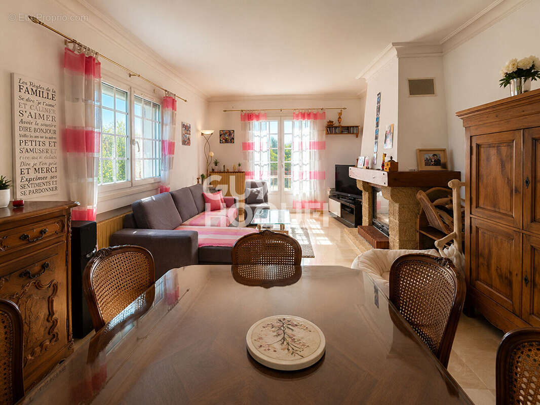 Maison à RILLIEUX-LA-PAPE